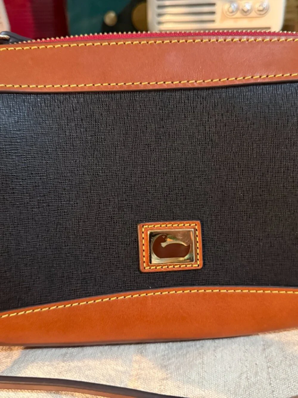 NWT Dooney & Bourke Black Leather Zip Crossbody Bag